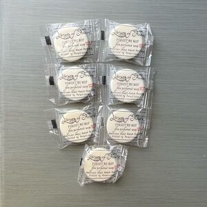 NEW MARGOT ELENA Library Of Flowers FORGET ME NOT SEVEN Mini Travel PETITE SOAPS